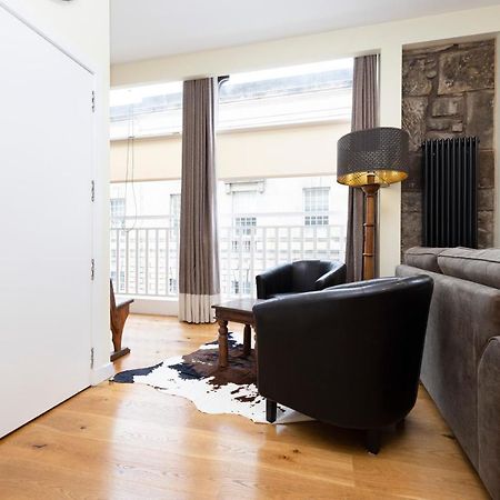דירות אדינבורו Joivy 1 Bed Flat In Old Town, Next To St Giles Cathedral מראה חיצוני תמונה