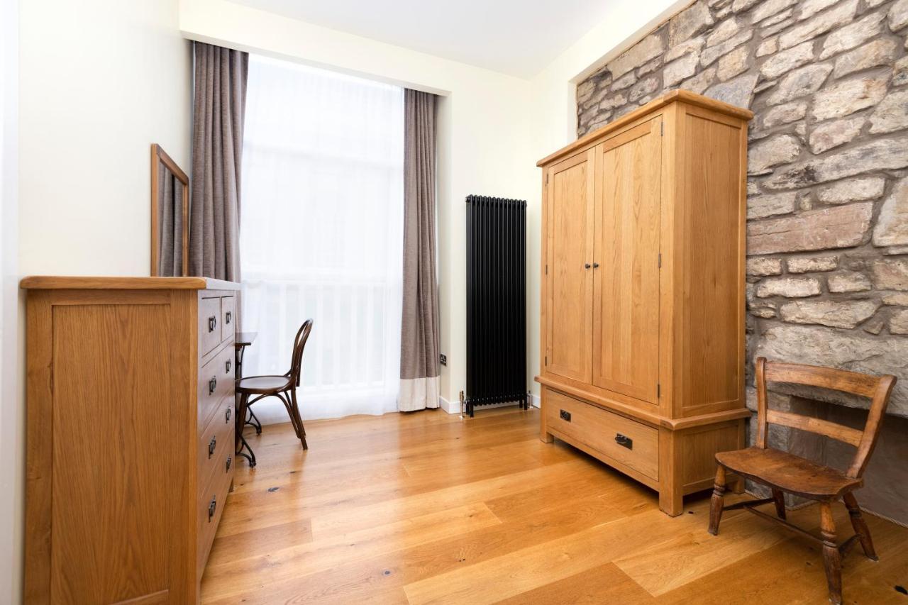 דירות אדינבורו Joivy 1 Bed Flat In Old Town, Next To St Giles Cathedral מראה חיצוני תמונה