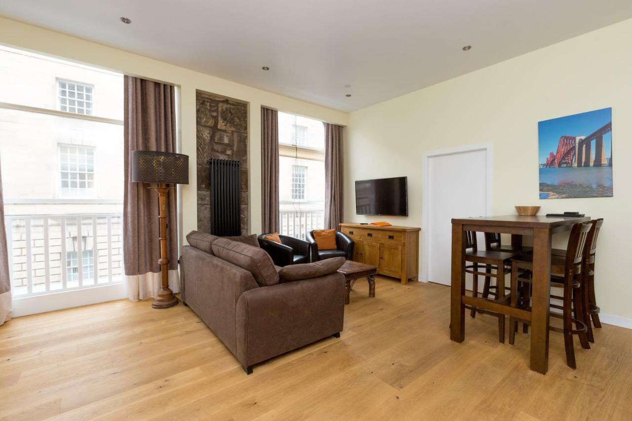 דירות אדינבורו Joivy 1 Bed Flat In Old Town, Next To St Giles Cathedral מראה חיצוני תמונה